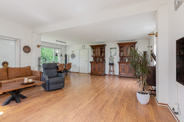 Photo 15 of Lageweg 42