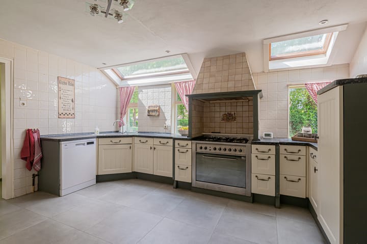 Photo 18 of Lageweg 42