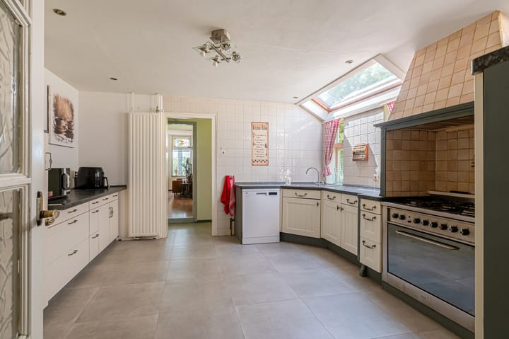 Photo 19 of Lageweg 42