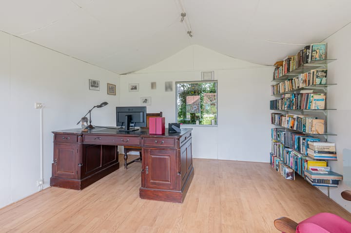 Photo 47 of Lageweg 42