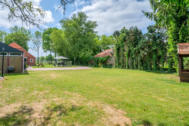 Photo 51 of Lageweg 42