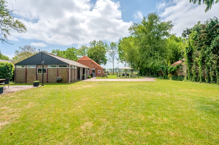 Photo 53 of Lageweg 42