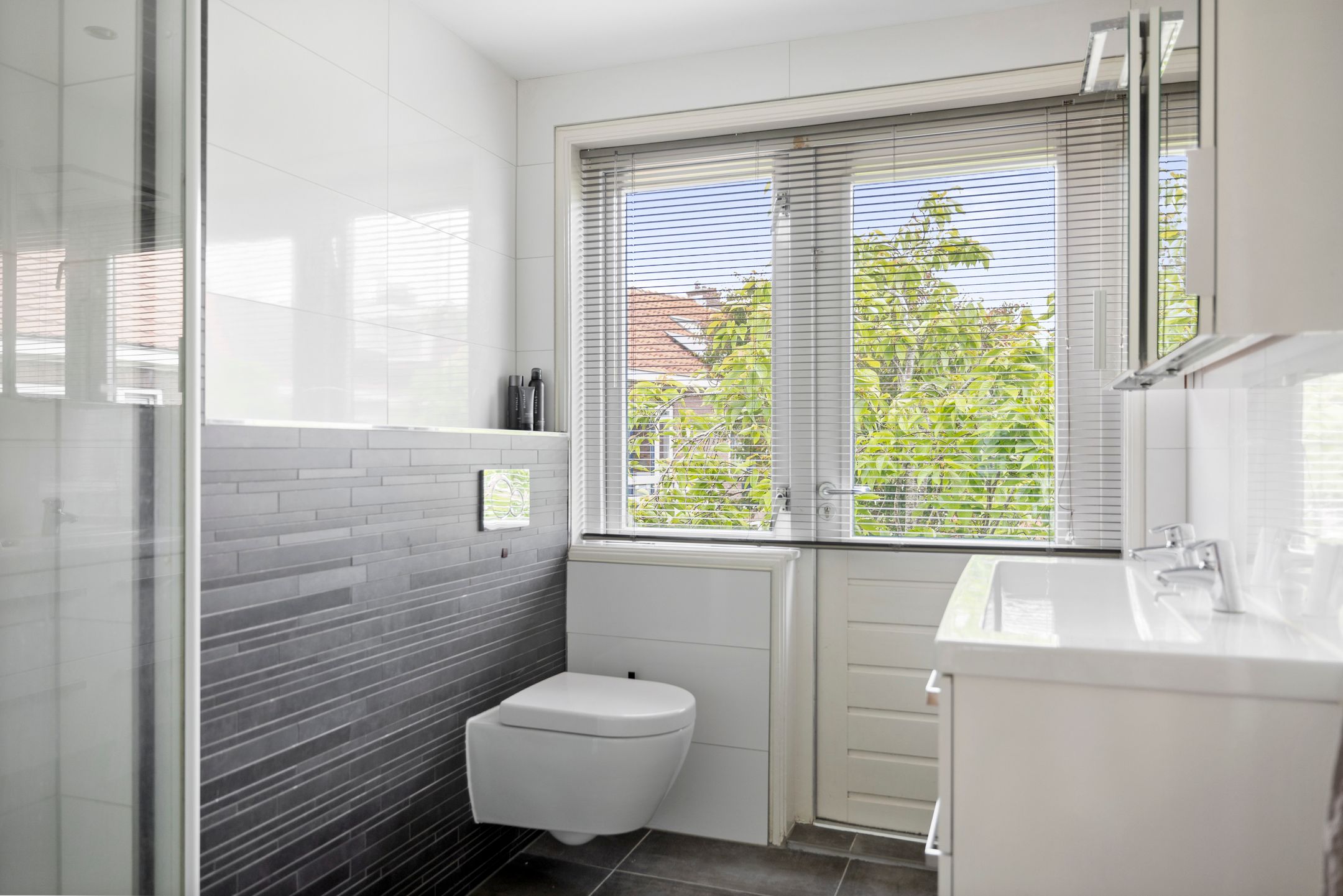 Photo 21 of Hoge Belt 15