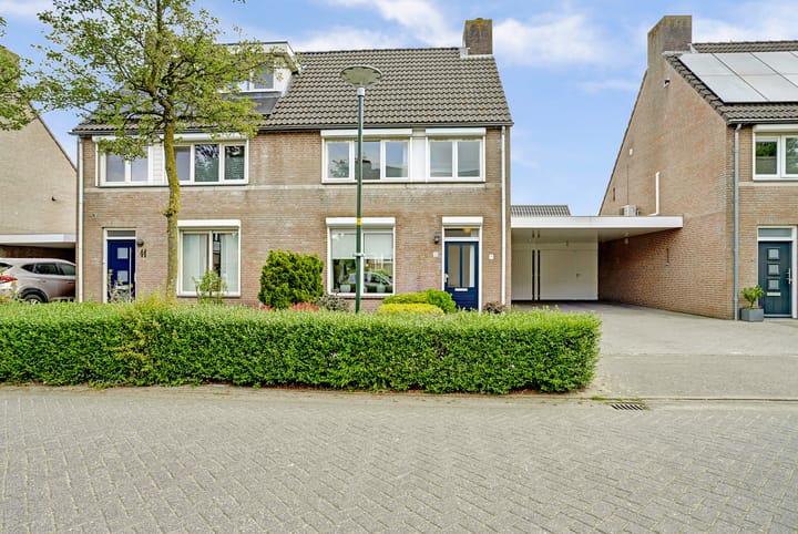 Foto 2 van De Hoeven 13