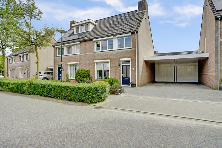 Foto 3 van De Hoeven 13