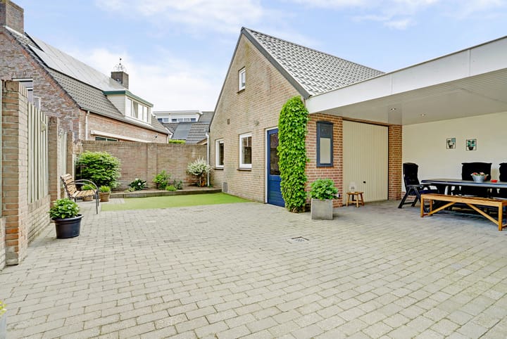 Foto 37 van De Hoeven 13