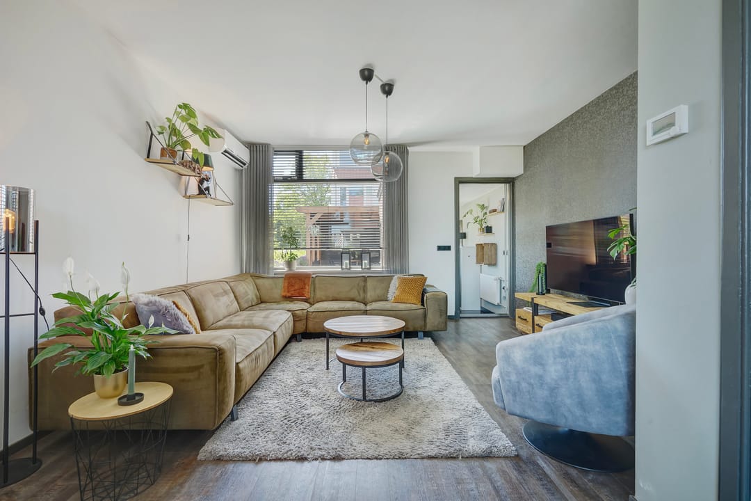 Photo 7 of Emmastraat 34