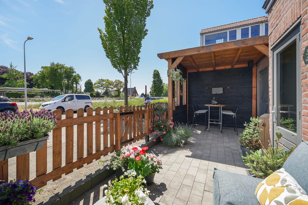 Photo 16 of Emmastraat 34