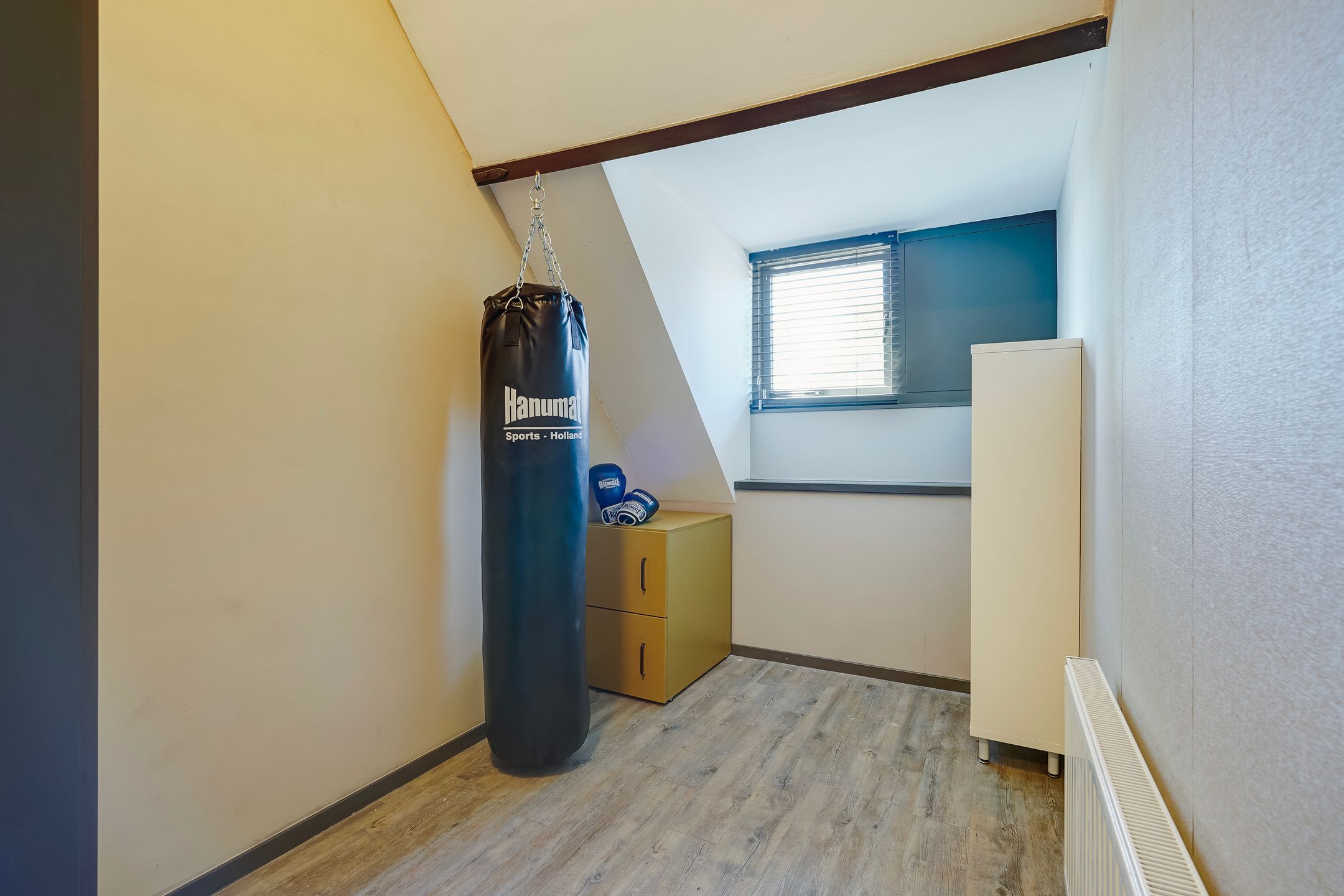 Photo 36 of Emmastraat 34