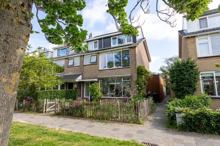 Photo 1 of Willem de Zwijgerlaan 78