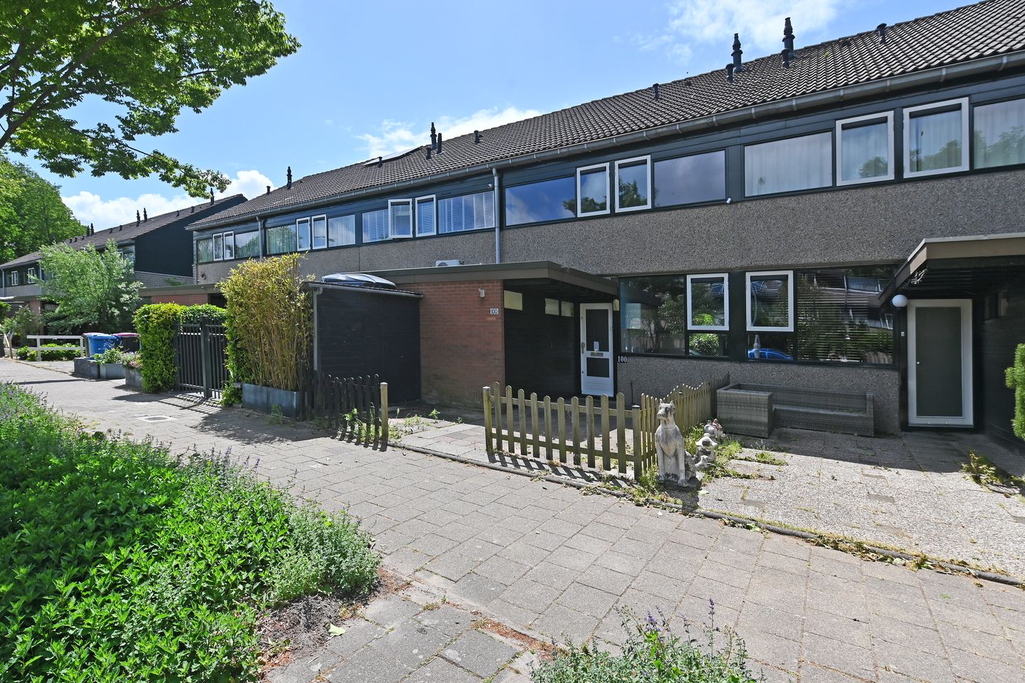 Foto 1 van 't Hert 100