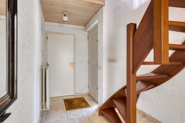 Foto 4 van Oosterklamp 16