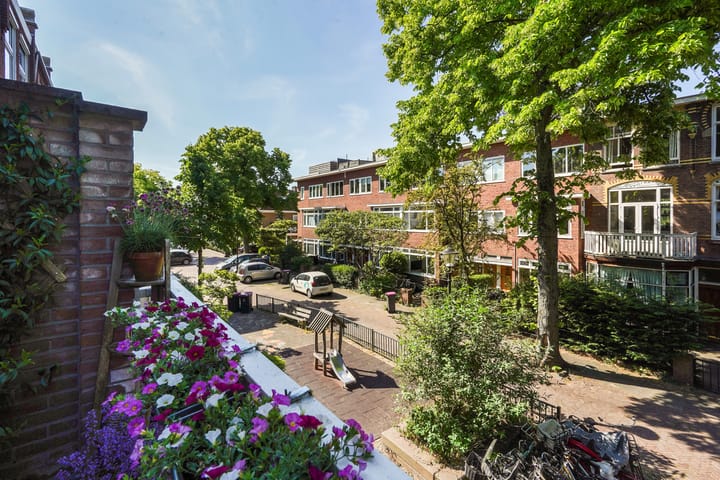 Foto 19 van Leeuwendaallaan 103