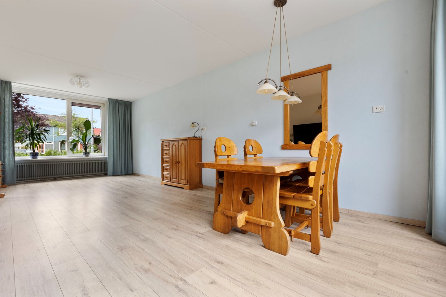 Photo 10 of Van Beethovenstraat 81