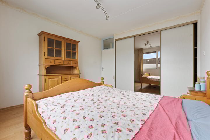 Foto 22 van Van Beethovenstraat 81