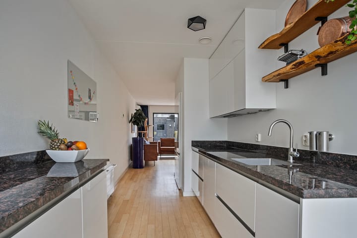 Foto 13 van Aldegondaplantsoen 15