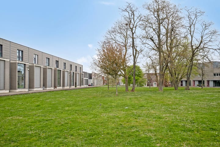 Foto 36 van Aldegondaplantsoen 15