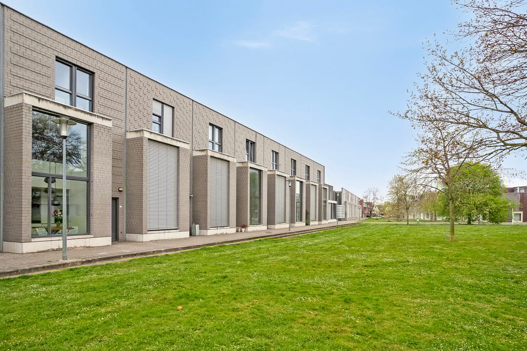 Foto 38 van Aldegondaplantsoen 15