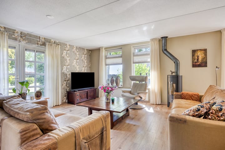 Foto 22 van Zuideind 13-A