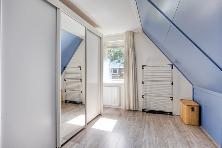 Foto 42 van Zuideind 13-A