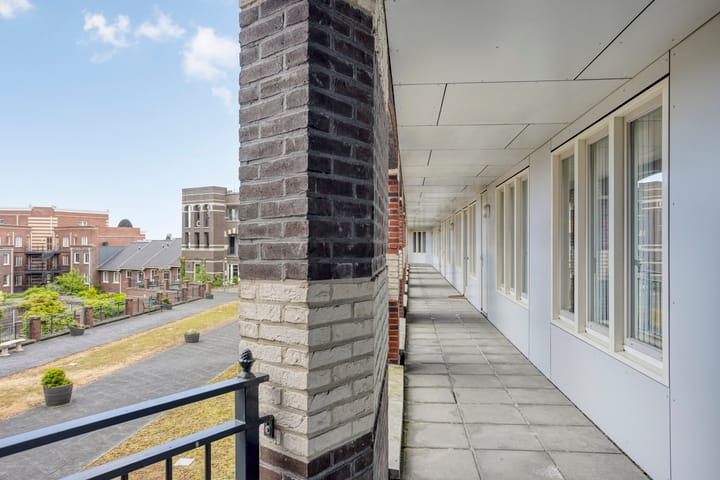 Photo 11 of Lelybaan 2