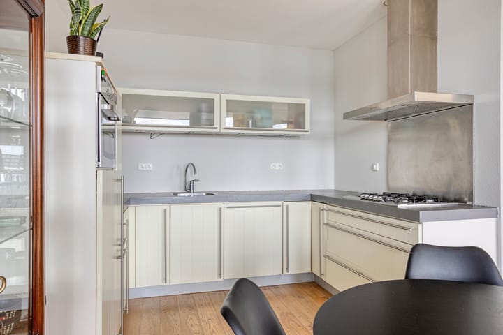 Photo 21 of Lelybaan 2