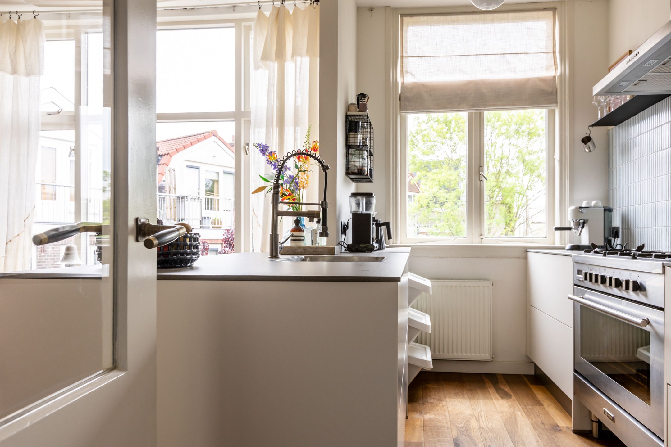 Foto 18 van Bergselaan 74-B