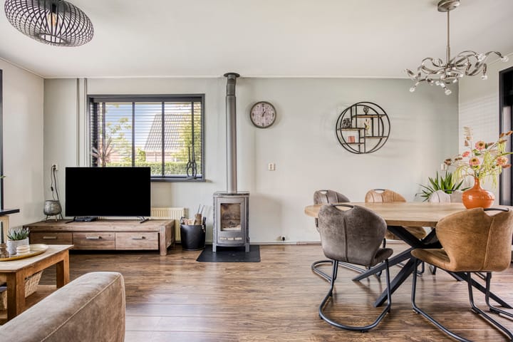 Foto 4 van Westeinderweg 26