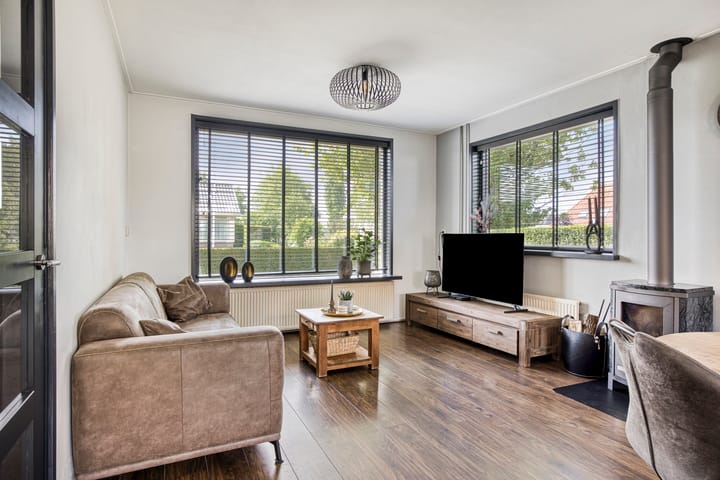 Foto 5 van Westeinderweg 26