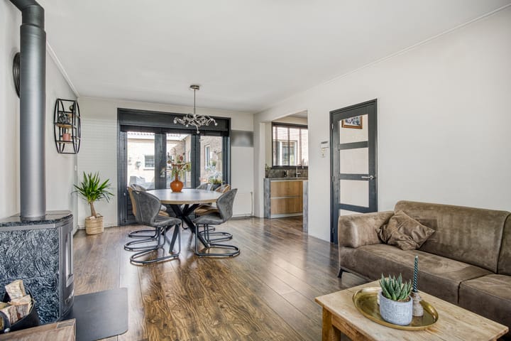 Foto 6 van Westeinderweg 26