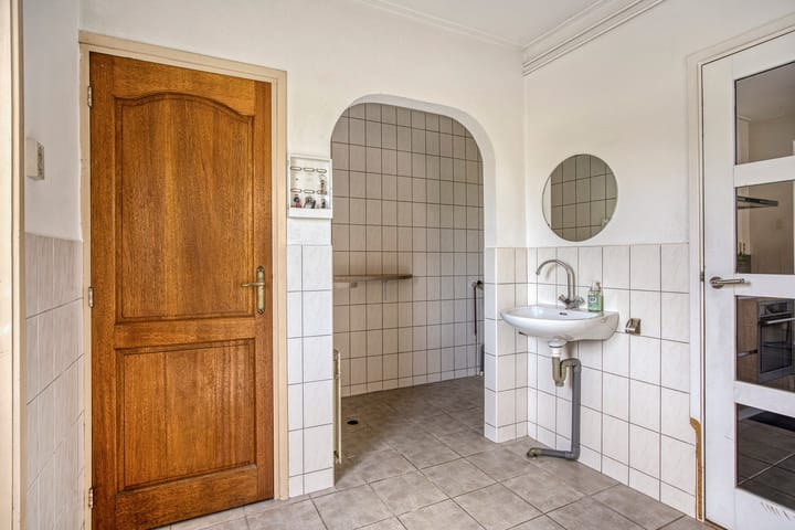 Foto 12 van Westeinderweg 26