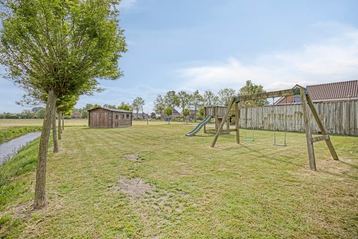 Foto 32 van Westeinderweg 26