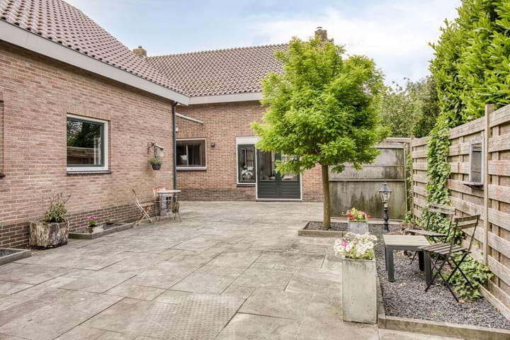 Foto 27 van Westeinderweg 26