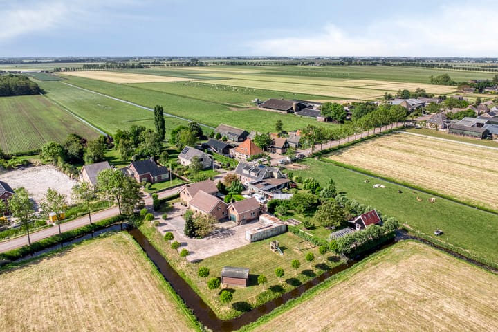 Foto 44 van Westeinderweg 26