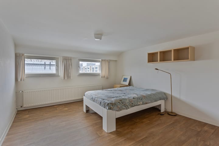 Foto 24 van Laaghuissingel 84