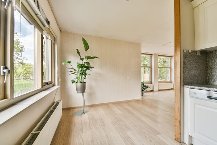 Photo 13 of van der Duynstraat 1-A