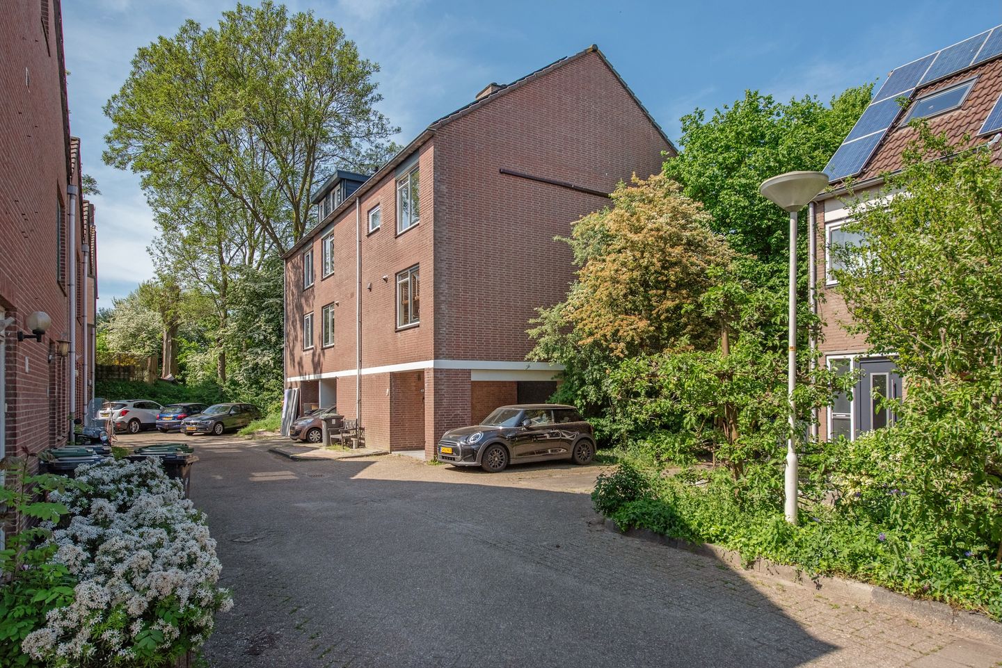 Foto 1 van Eisensteinstrook 48