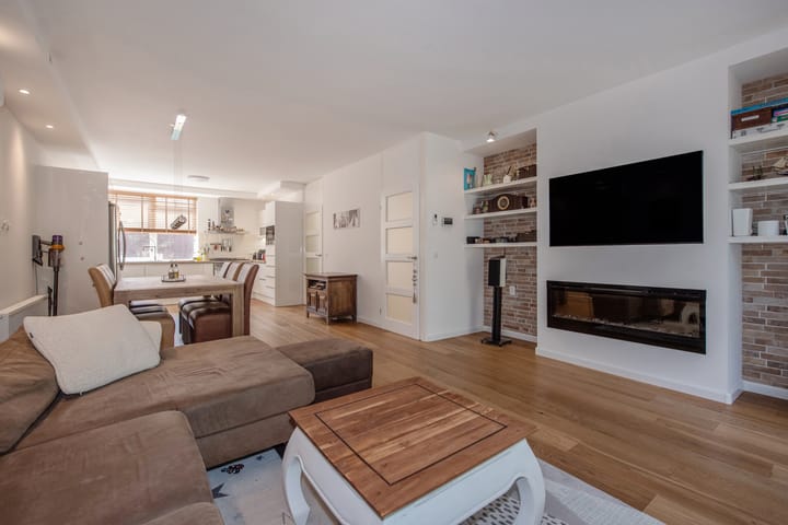 Foto 15 van Eisensteinstrook 48