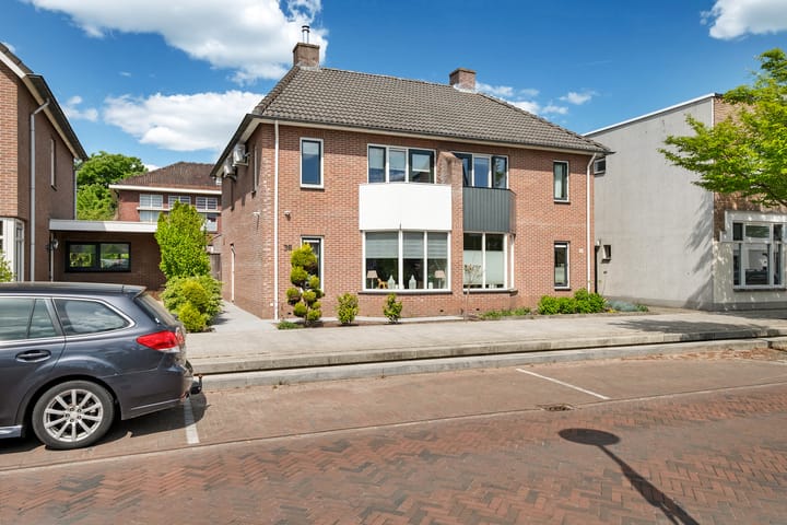 Foto 1 van Walhofstraat 36