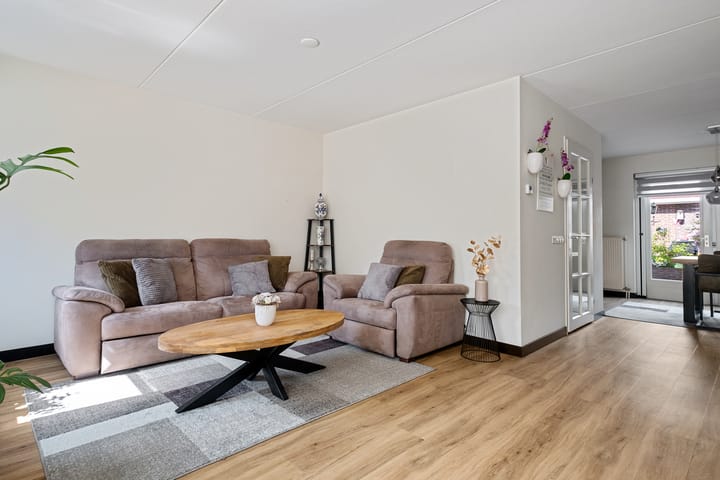 Foto 9 van Walhofstraat 36