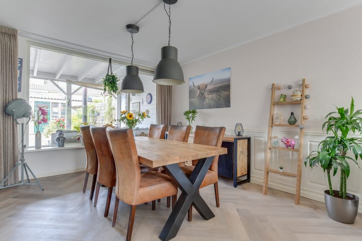 Foto 10 van van Lennepstraat 13