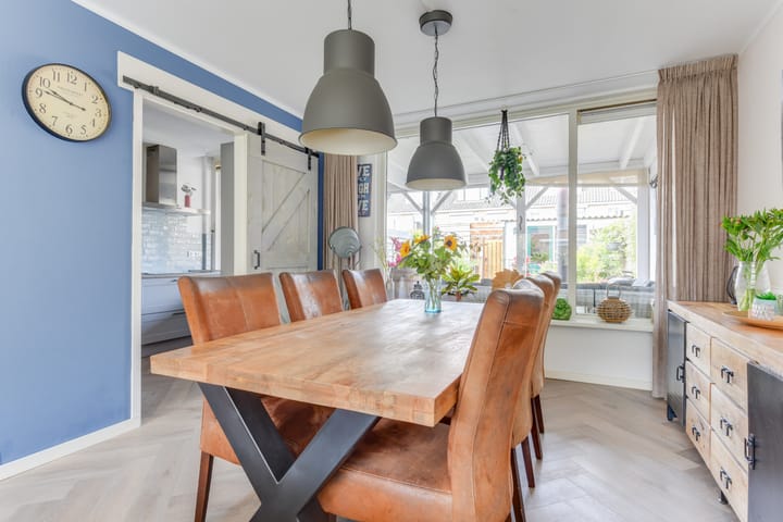 Foto 11 van van Lennepstraat 13