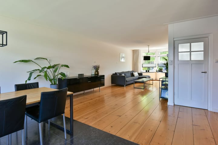 Foto 9 van Johan Messchaertstraat 11