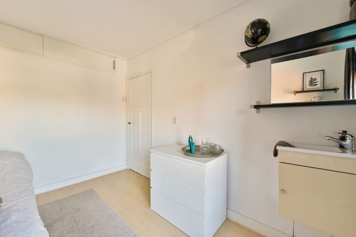 Foto 22 van Johan Messchaertstraat 11