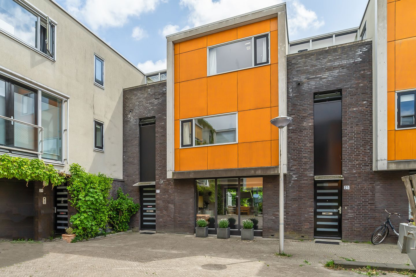 Foto 1 van Pieter de Hooghstraat 27