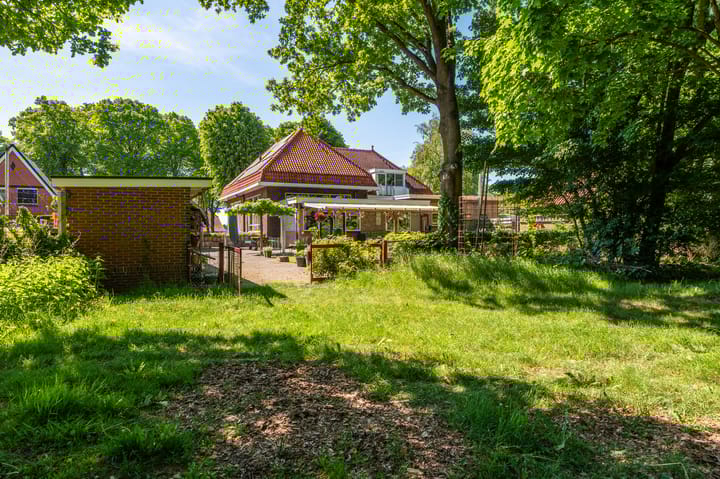 Photo 24 of Dorpsstraat 139