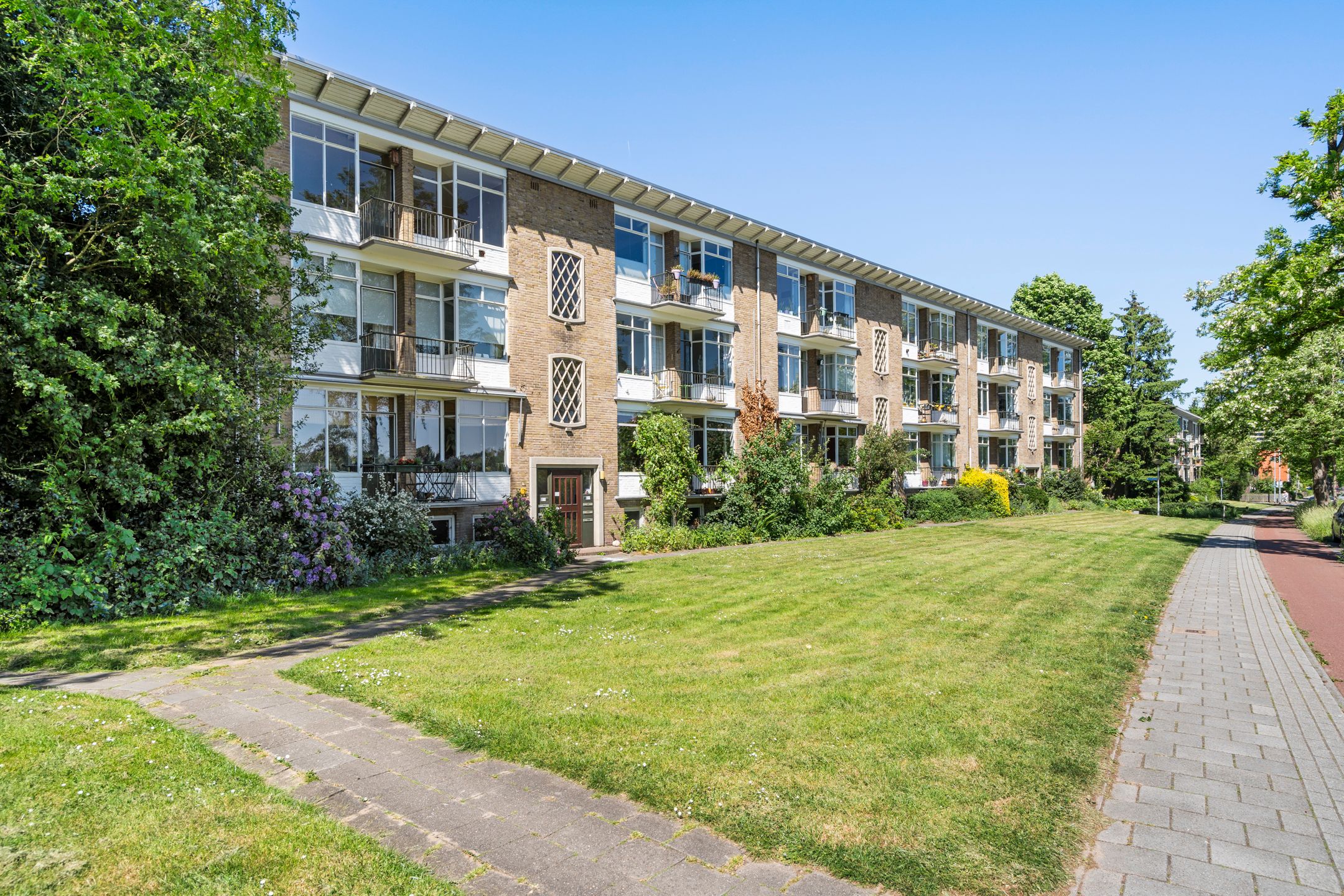 Foto 9 van Diedenweg 103-II