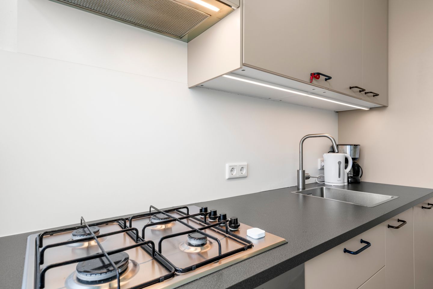 Foto 25 van Diedenweg 103-II