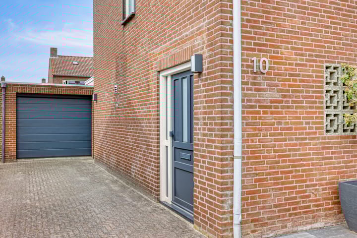 Foto 32 van Monseigneur van Enckevoirtstraat 10