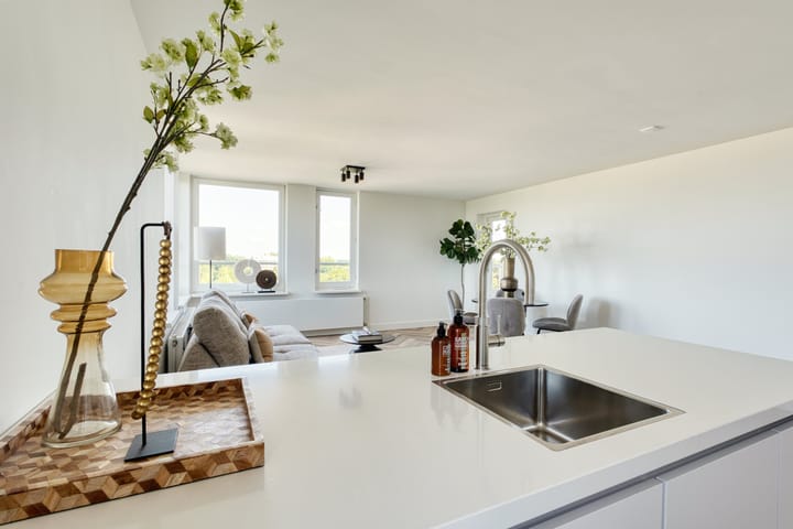 Photo 7 of Dr. Willem Dreesweg 363